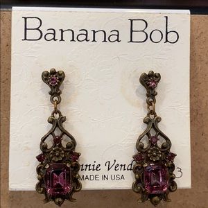 Vintage Banana Bob Victorian style earrings